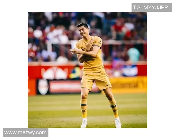 最有可能在近期退役的足球巨星及其未来动向分析 最有可能在近期退役的足球巨星及其未来动向分析